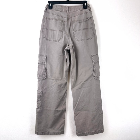 Hollister Ultra High Rise Baggy Cargo Pants Size 2 3 Pocket Khaki Cotton Blend - Picture 5 of 8